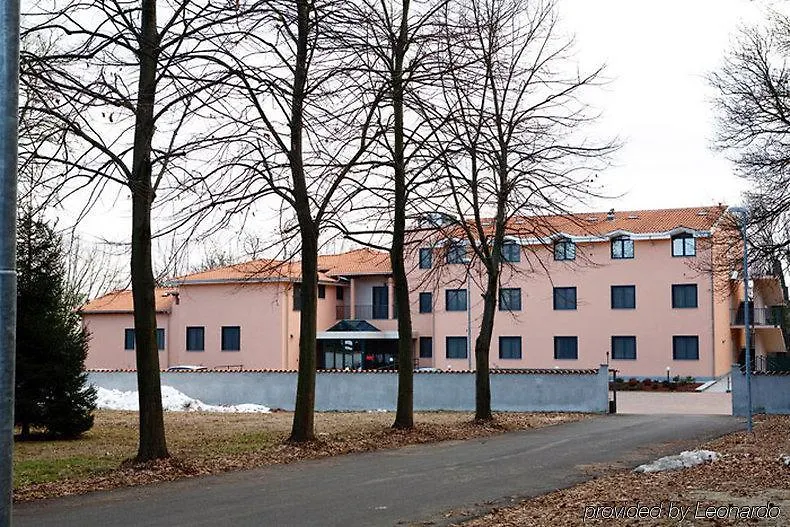 Hotel Villa Delle Rose - Malpensa Oleggio Italia